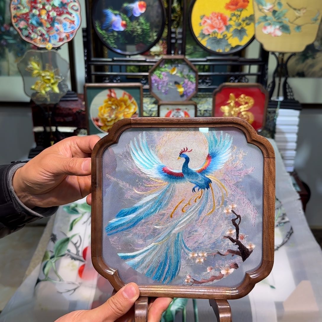 刺绣刺绣工艺精湛