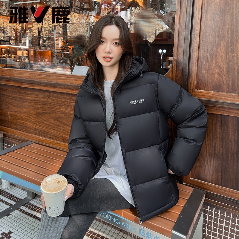 V/雅鹿三防黑色短款羽绒服女款冬季2025年新款户外蓄热加厚面包服