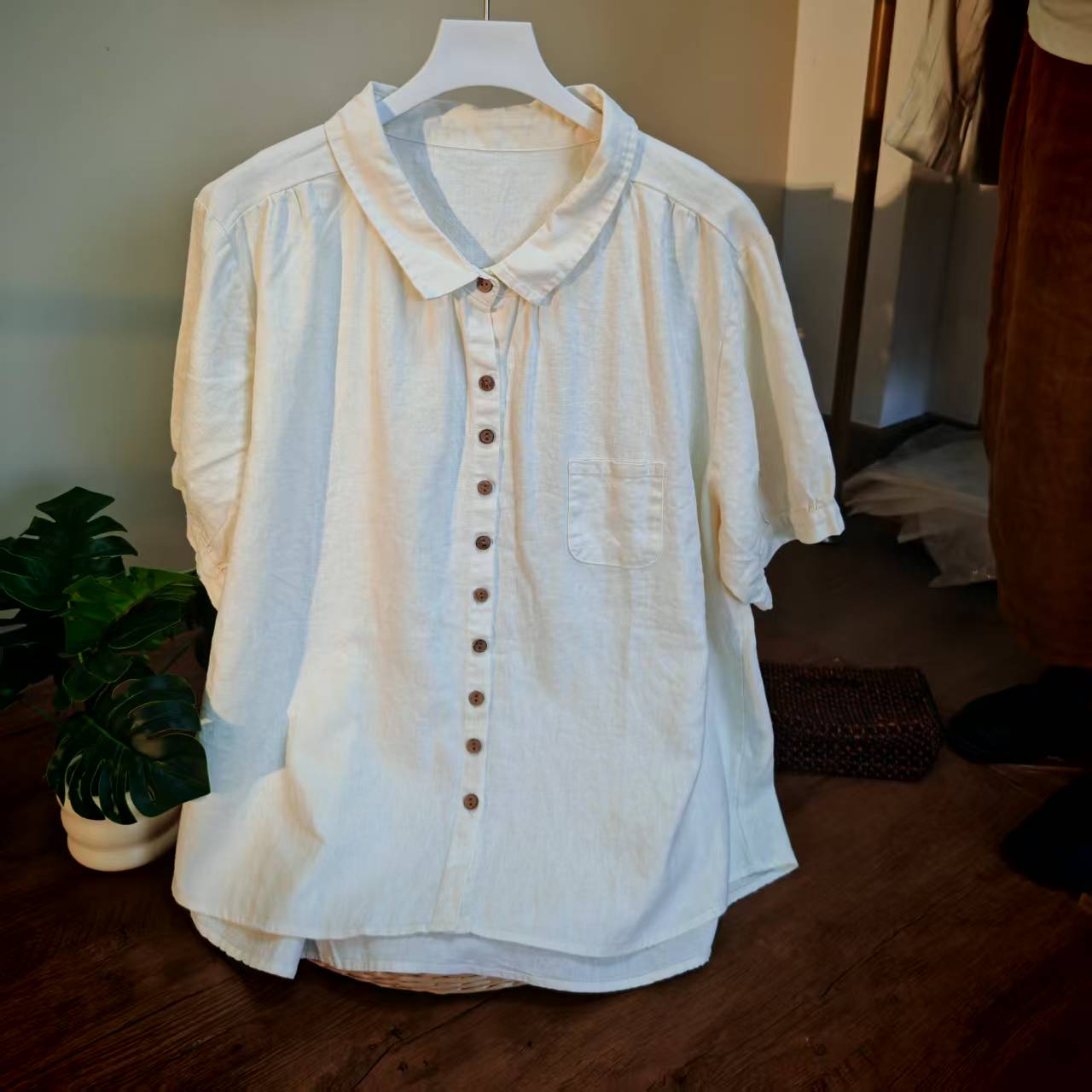 【云目悠悠】春夏季女士纯色立领排扣短袖衬衫-2025460