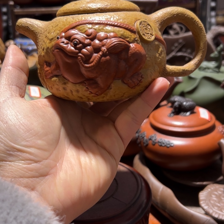 紫砂茶壶紫砂壶收藏起来了！