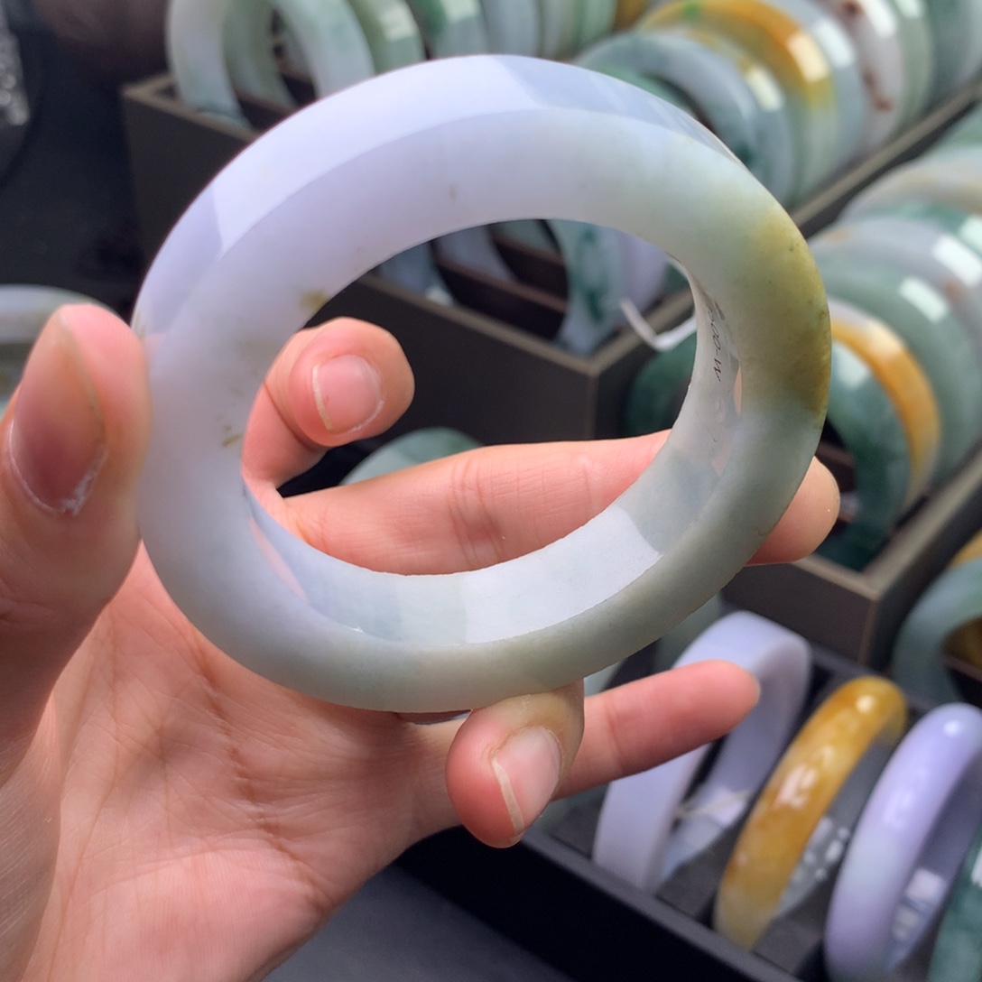 定制翡翠手镯不退不换未镶嵌