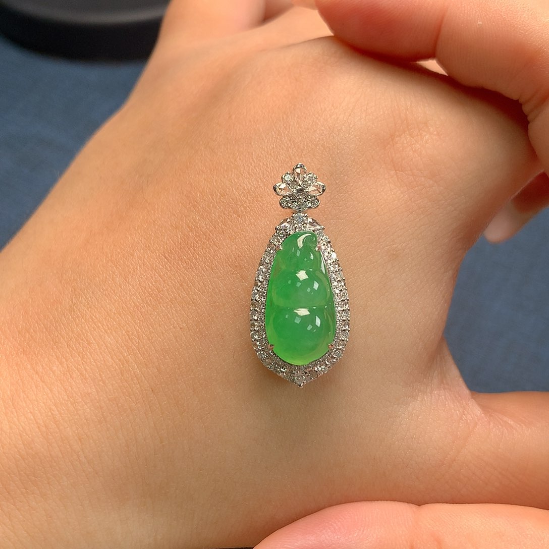 翡翠配石折**?甜绿豆子