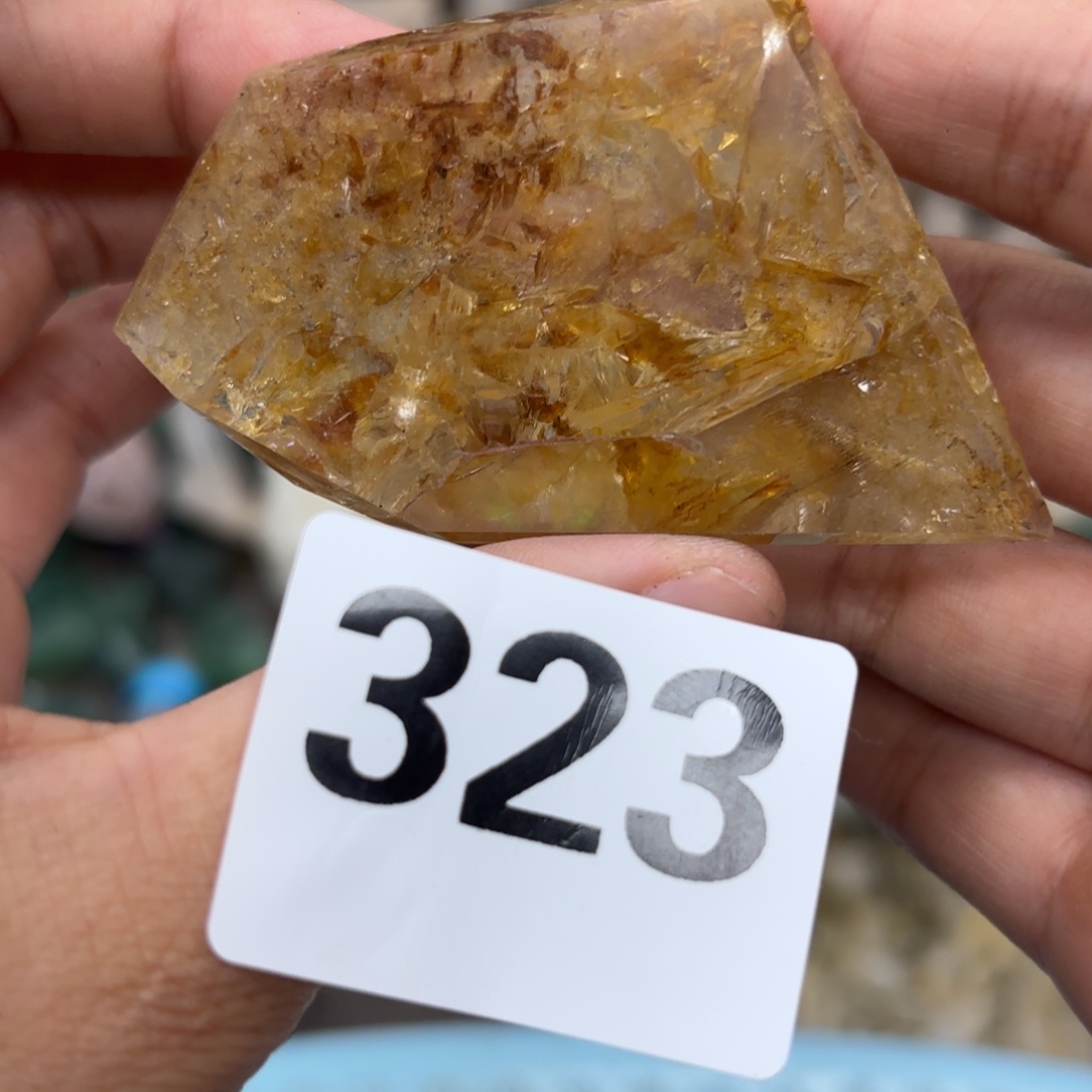 未镶嵌水晶大型摆件（非配饰）