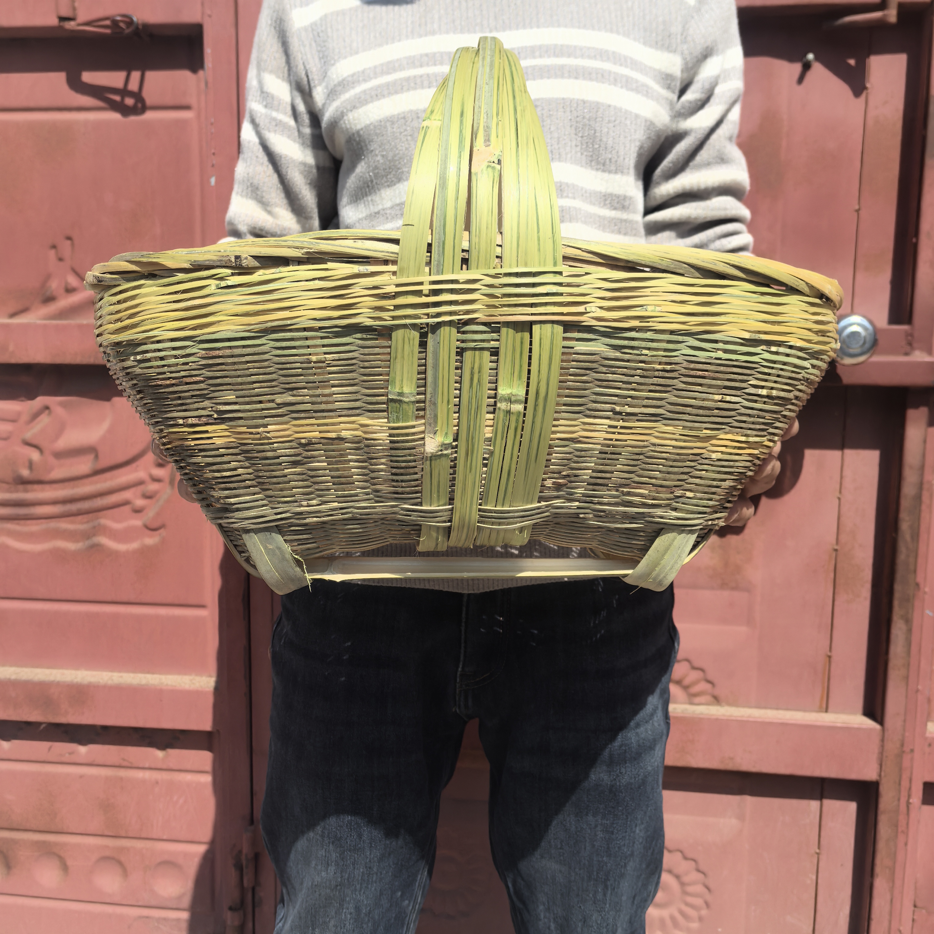 80岁大爷半挂腰线菜框子宽28长40厘米