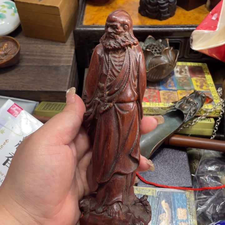 花梨木类端景台陶瓷陶瓷艺术家的作品是