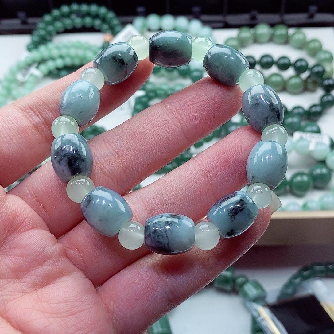 毛衣链未镶嵌翡翠