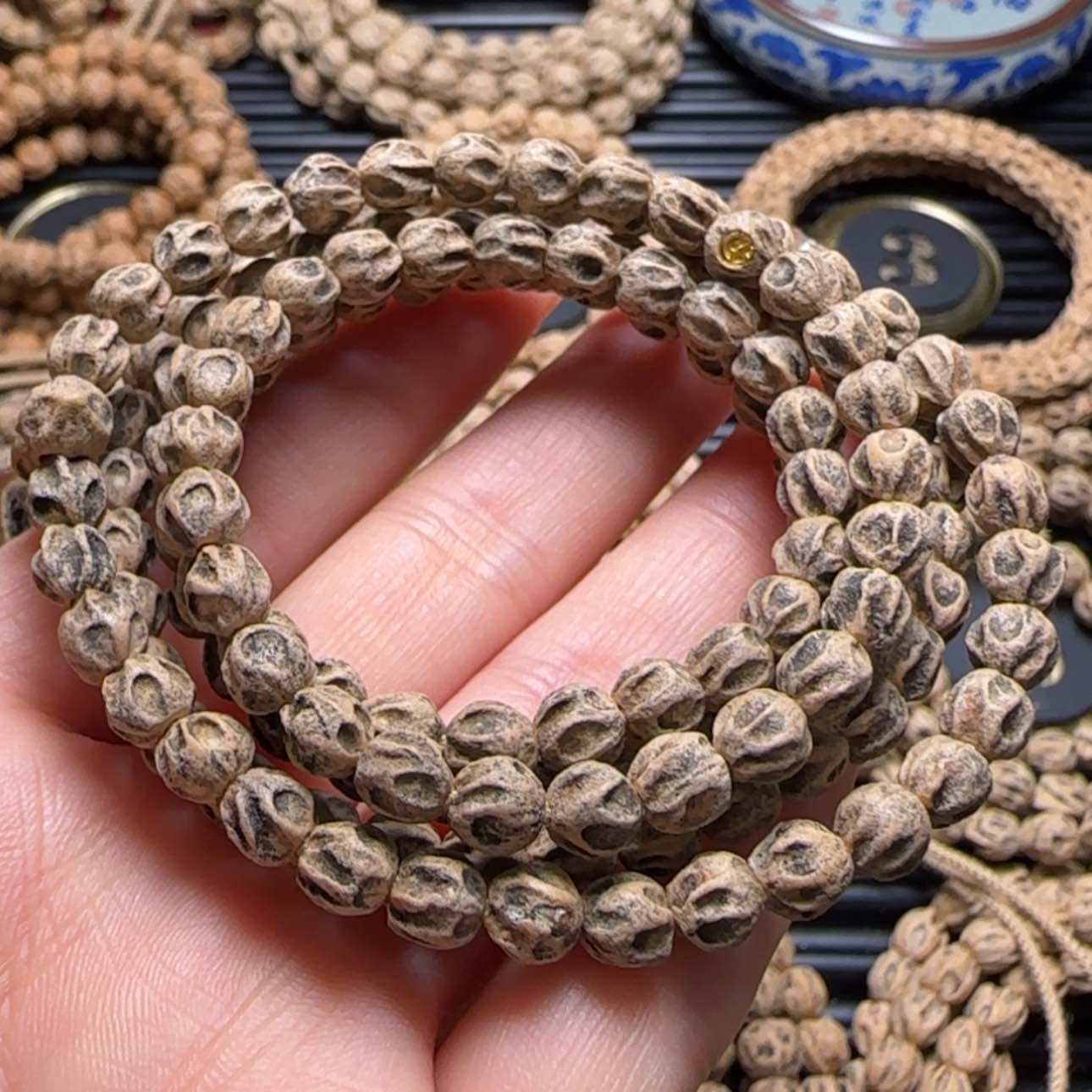 【闪购商品】柏香籽/百香籽吊坠鉴*