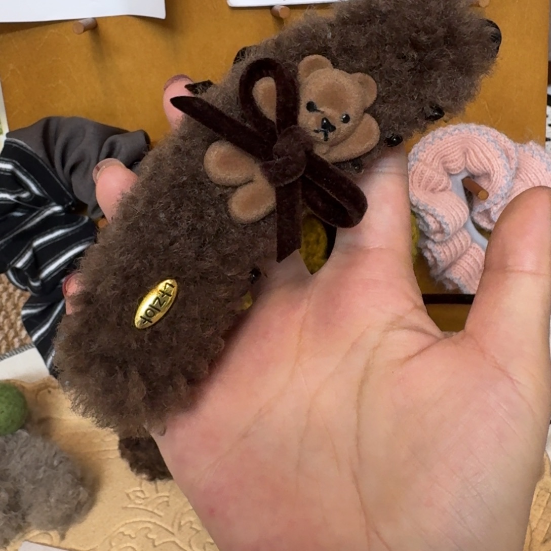 布艺铁合金小熊香蕉夹