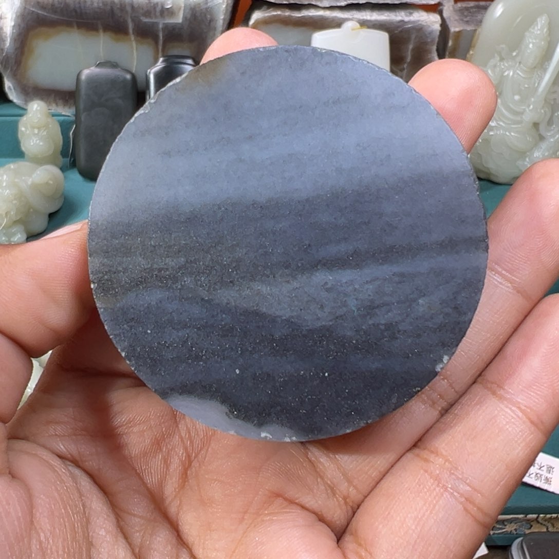 和田玉颈饰未镶嵌红****驴