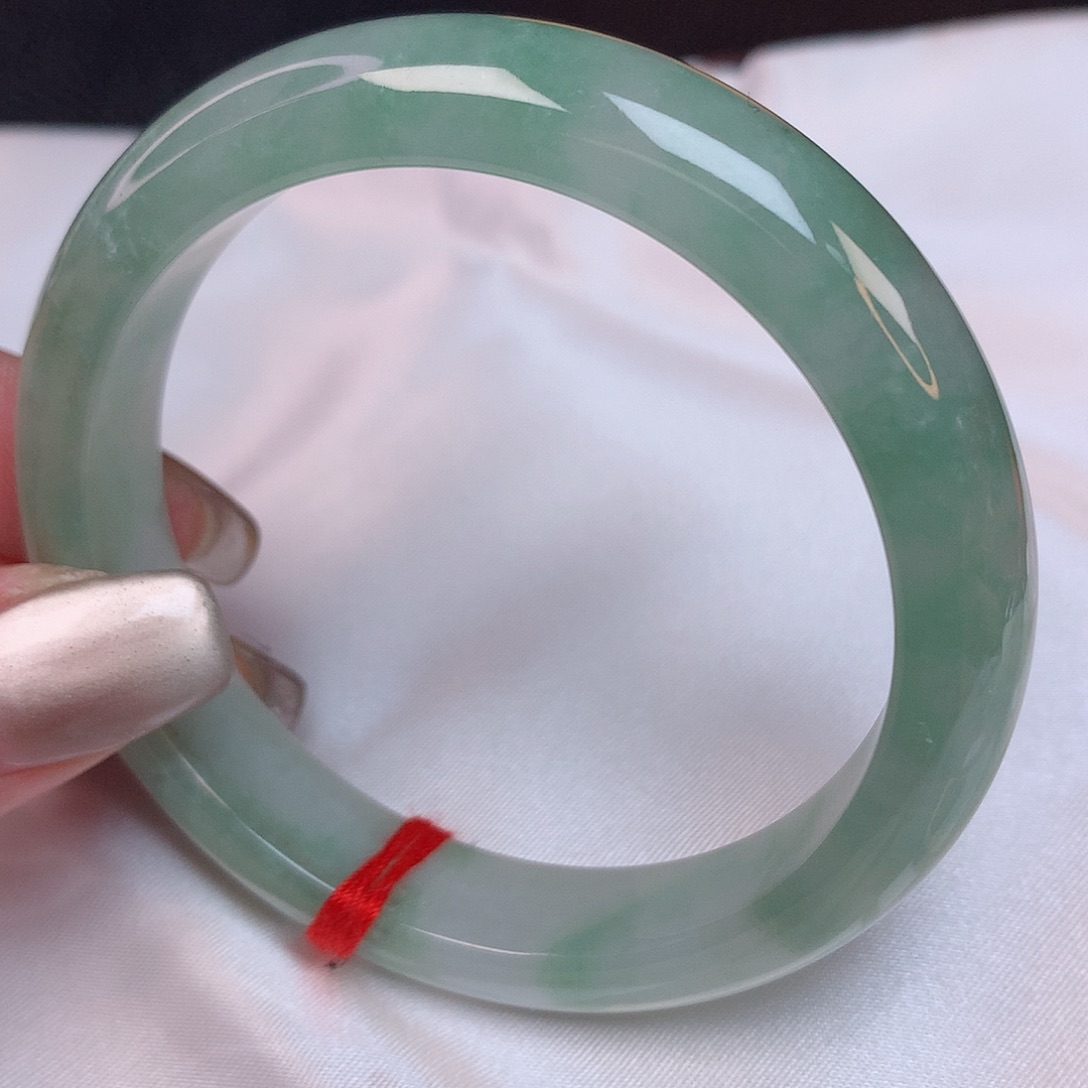 翡翠手镯未镶嵌宝**～56 翡翠手镯