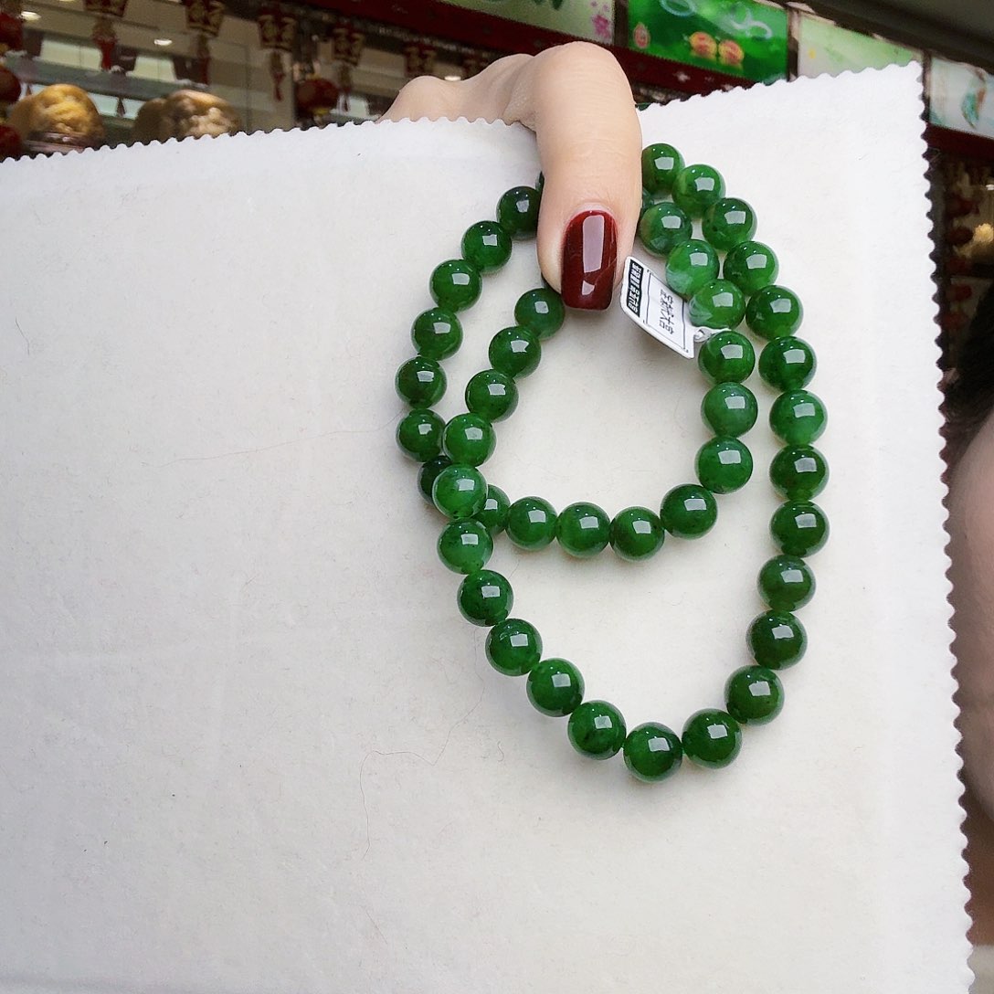 和田玉（碧玉）颈饰未镶嵌