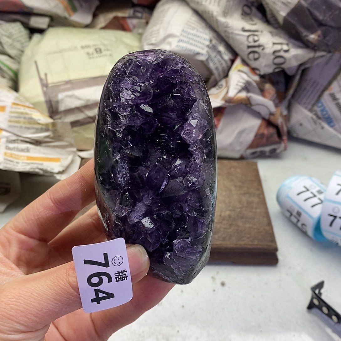 紫晶大型摆件（非配饰）未镶嵌