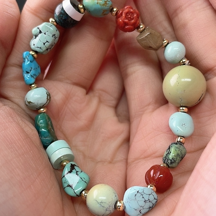 未镶嵌绿松石珠宝奇石