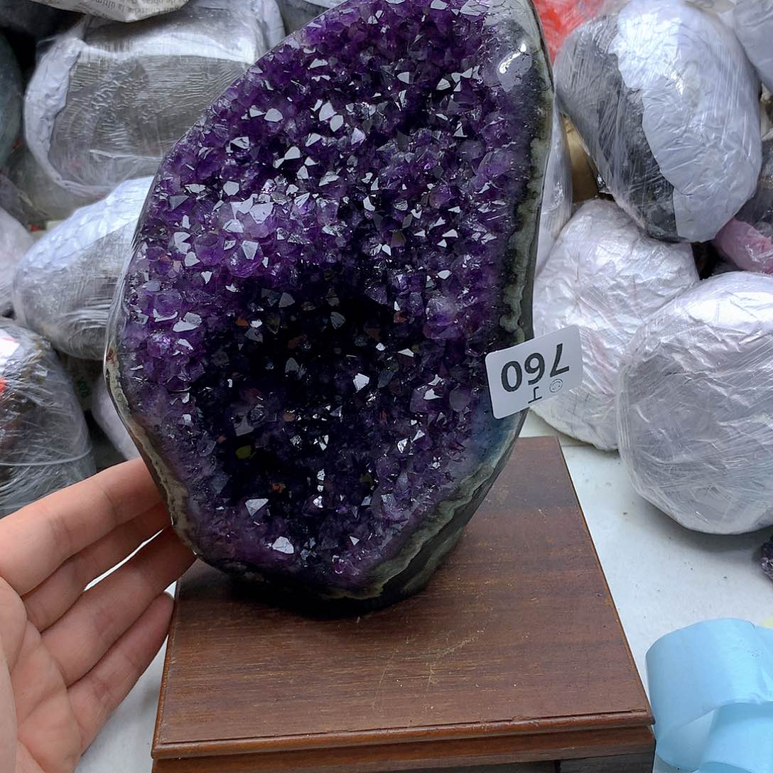 紫晶大型摆件（非配饰）未镶嵌