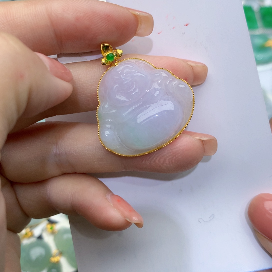 翡翠颈饰18K金镶嵌佛公