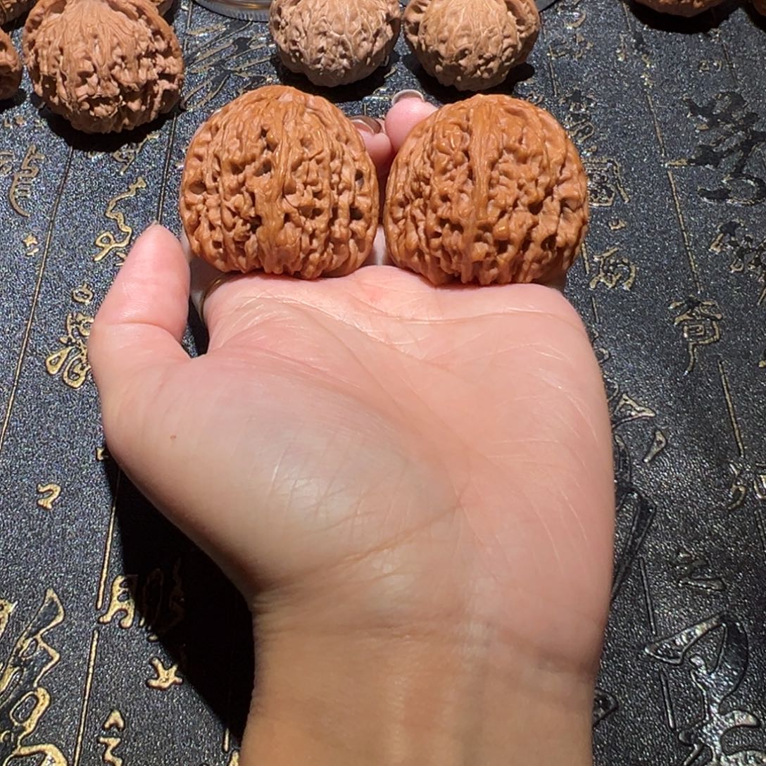 吊坠文玩核桃南疆41手把件158