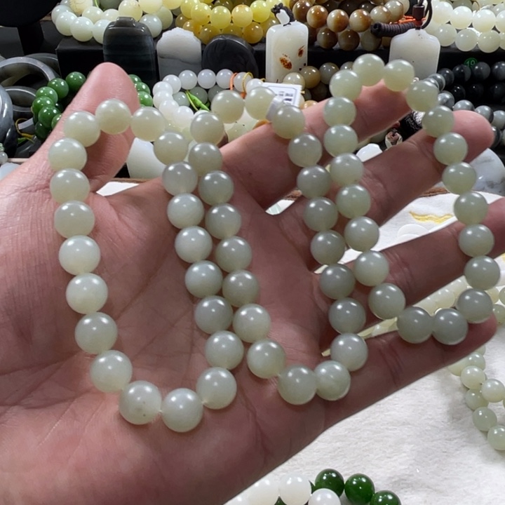 未***好和田玉未镶嵌手串新疆且末青白卡10柔光微结构包容