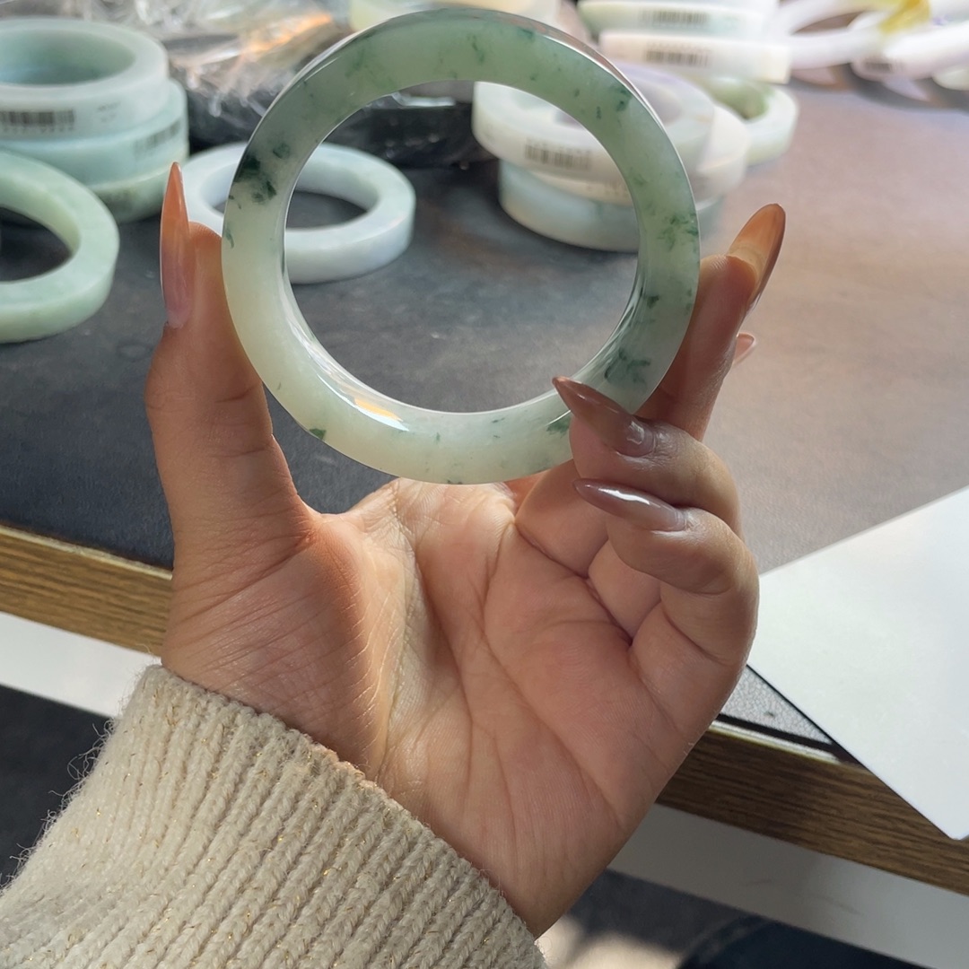 鱼***蛭定制翡翠未镶嵌翡翠翡翠