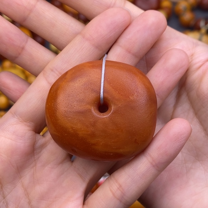 琥珀未镶嵌裸石蜜蜡M