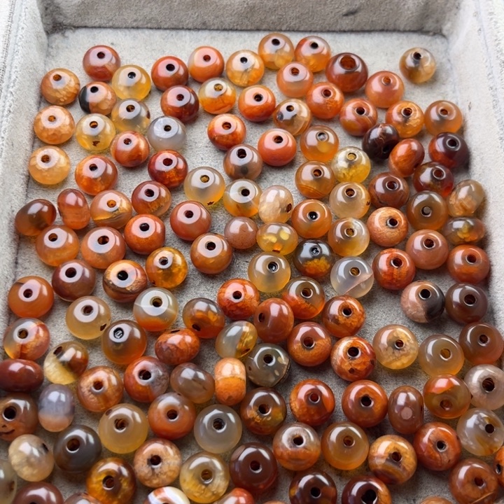 琉璃非金属随机2.5元一个