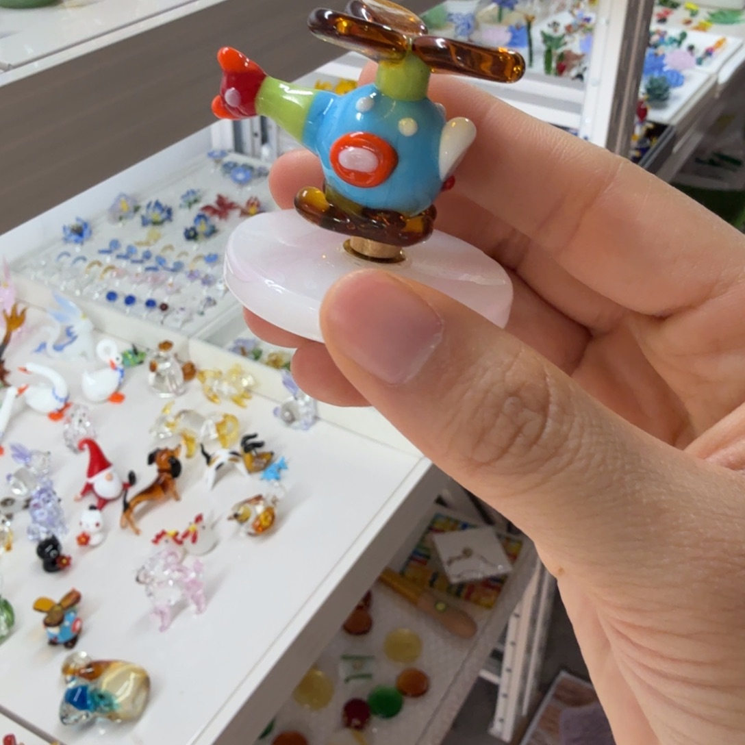 手工艺品琉璃旋转飞机