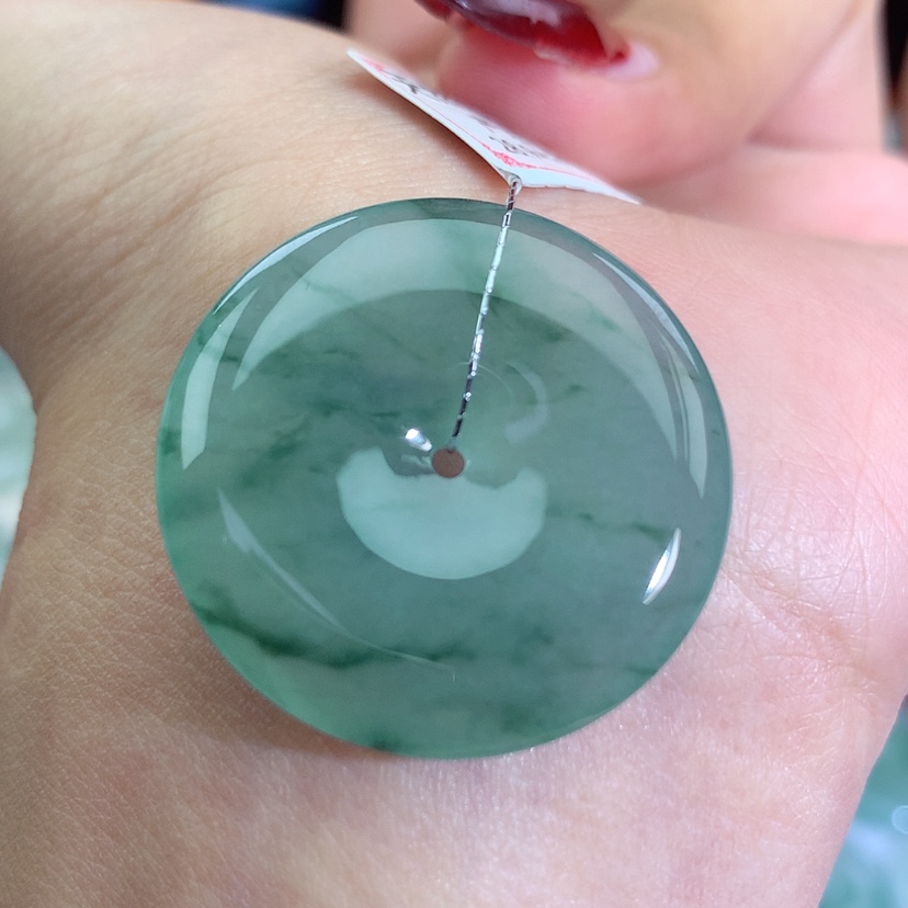 【闪购商品】翡翠吊坠(不含链)未镶嵌