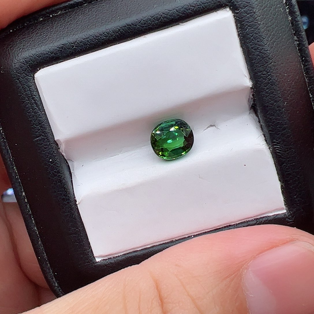 碧玺1.62克拉裸石未镶嵌