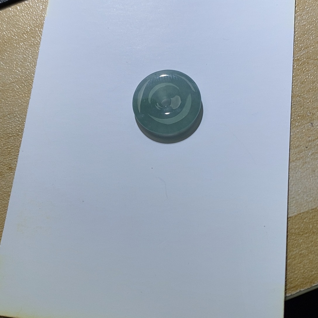 翡翠颈饰未镶嵌天然