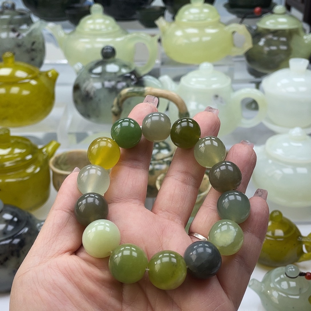 蛇纹石玉未镶嵌手链