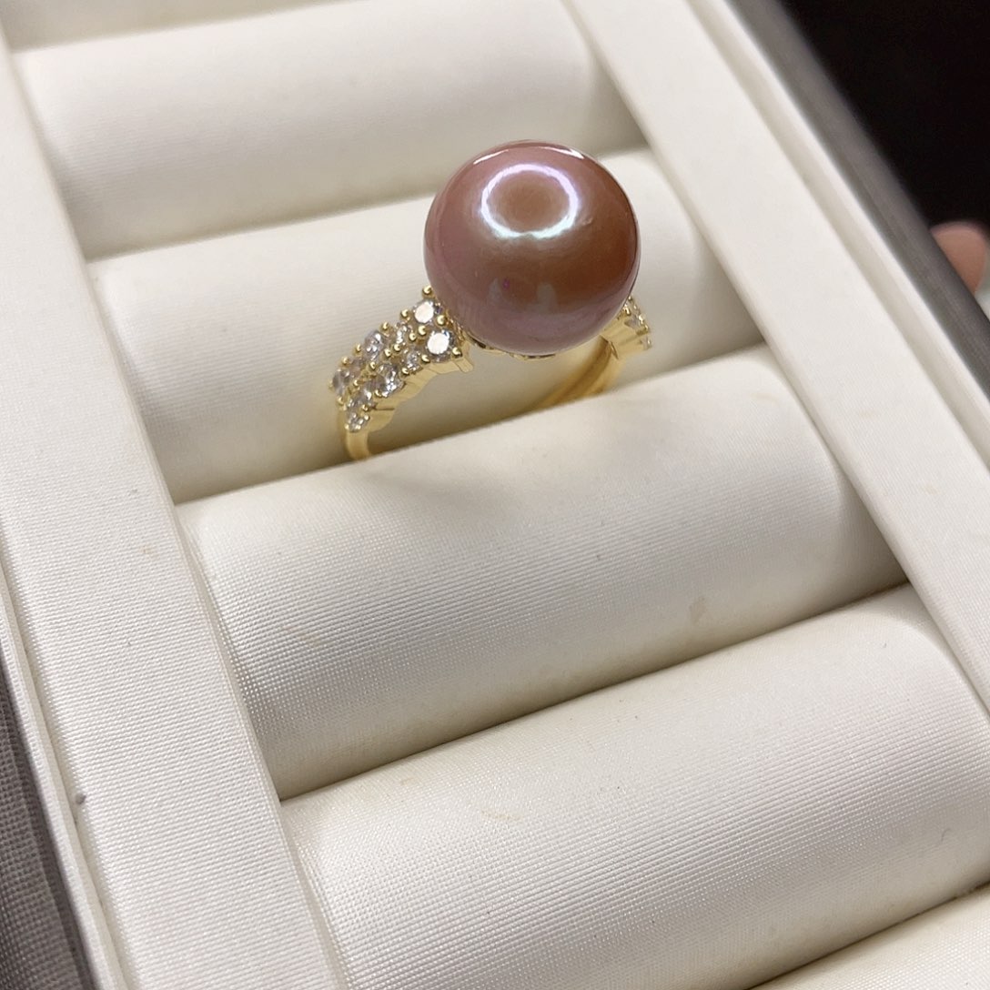 淡水珍珠吊坠(赠链)未镶嵌