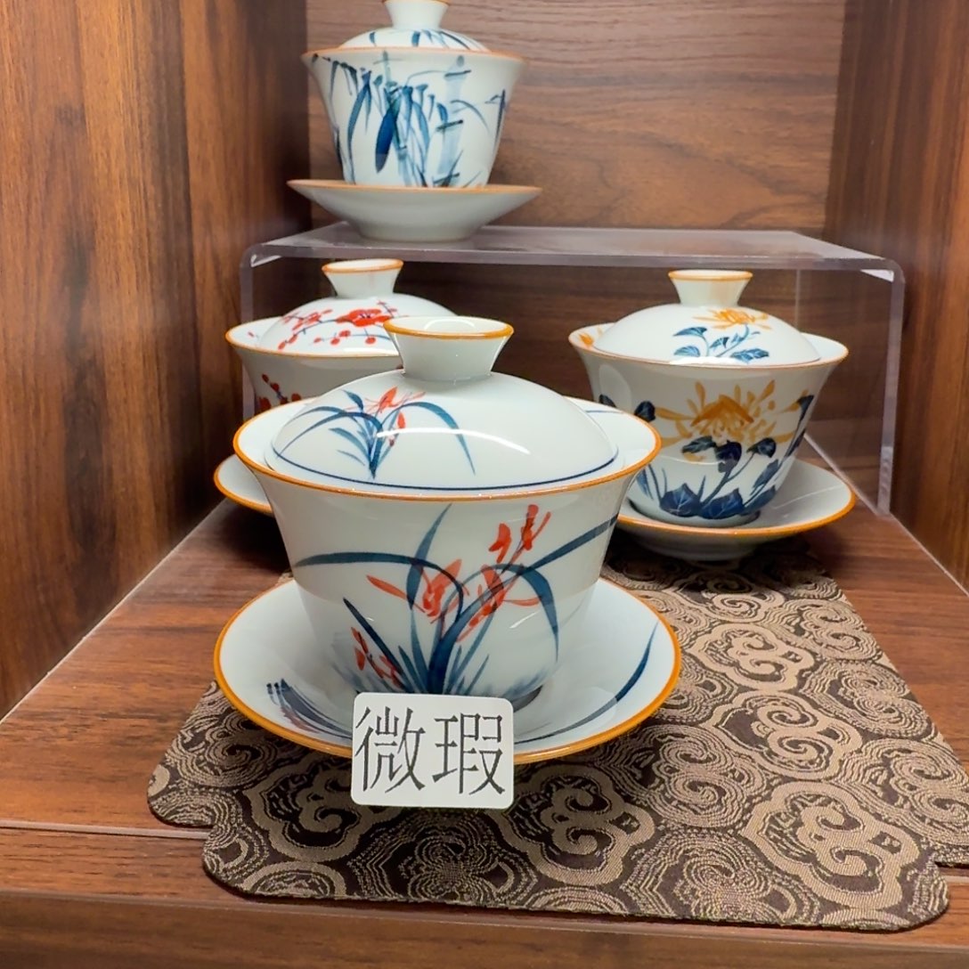 釉下手绘茶具微瑕
