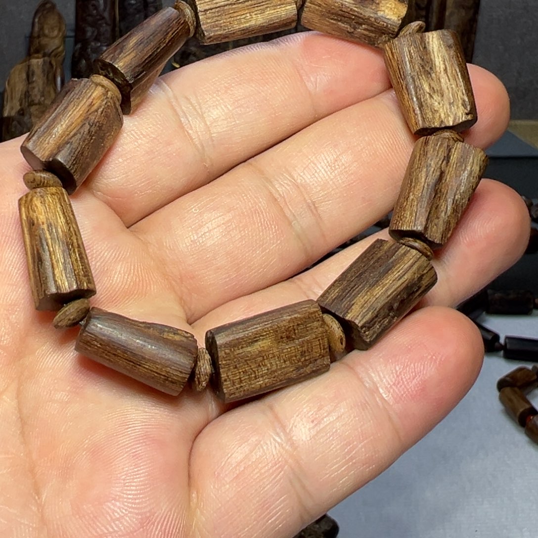 沉香碎屑沉香越南惠安9.99克