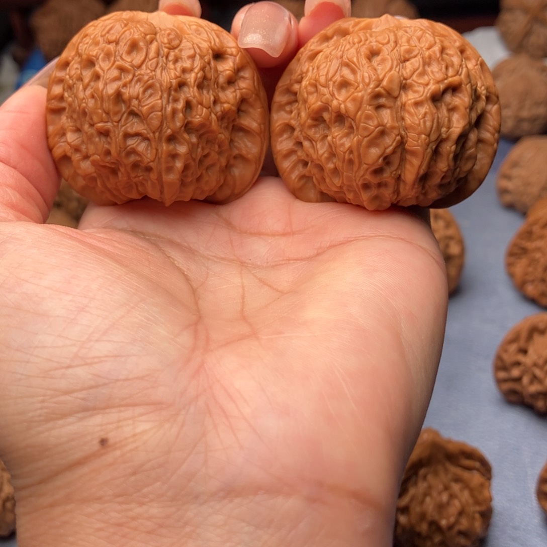 文玩核桃把件血麒麟42