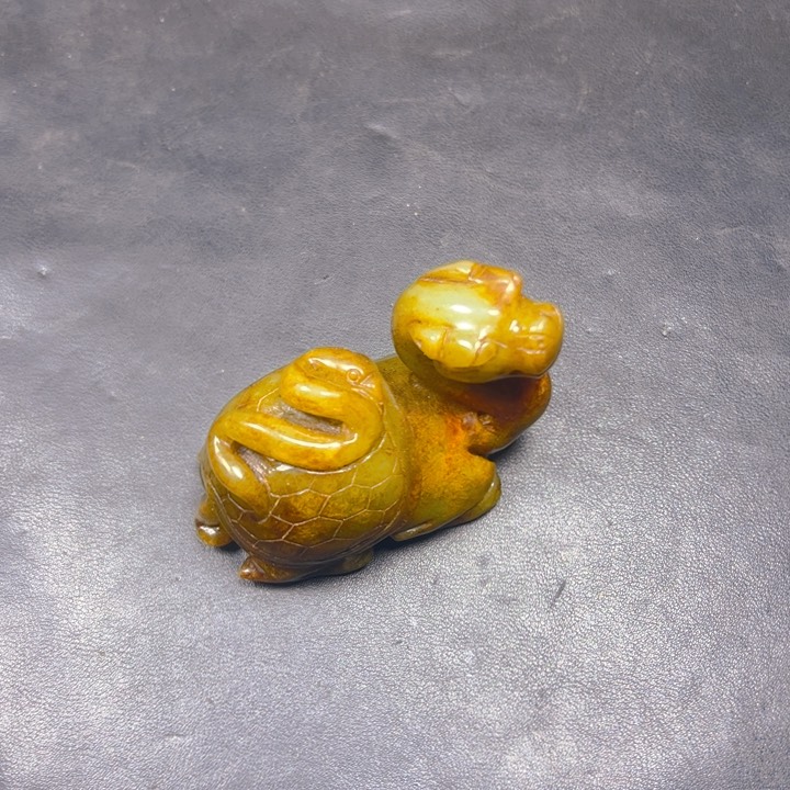 和田玉把件未镶嵌