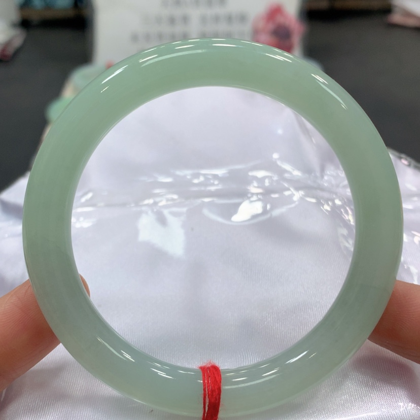 【闪购商品】翡翠手镯未镶嵌翡翠
