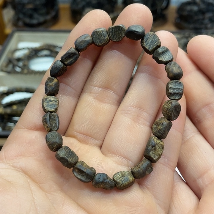 沉香手串奇楠佛珠单圈沉水级6毫米