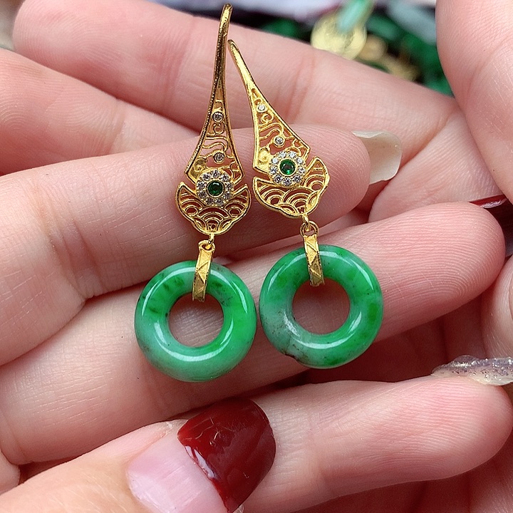 翡翠颈饰银S925镶嵌翡翠