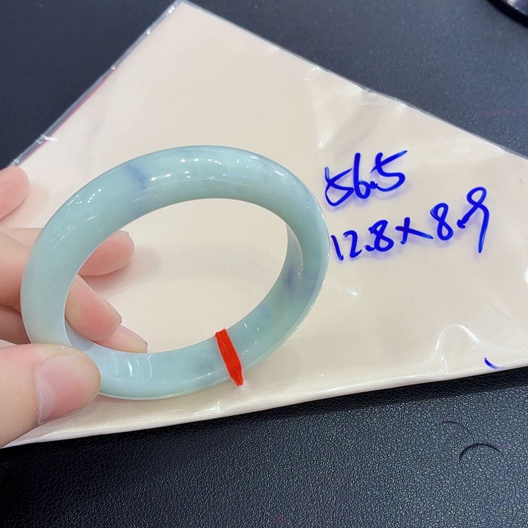 未镶嵌手镯翡翠翡翠手镯