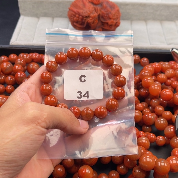 南红玛瑙未镶嵌多样性发货默认微瑕称重44克