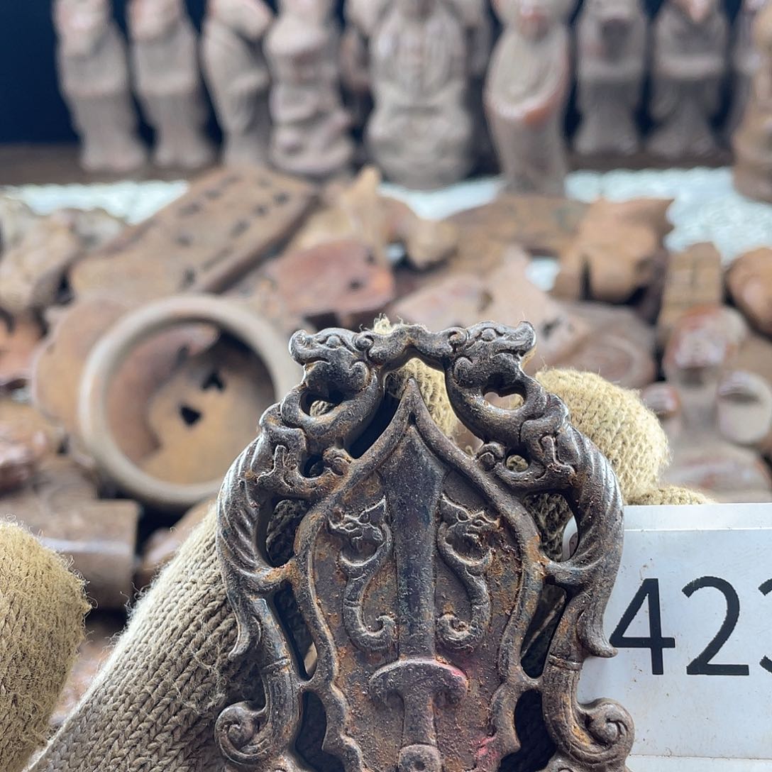 和田玉（糖玉）未镶嵌挂件