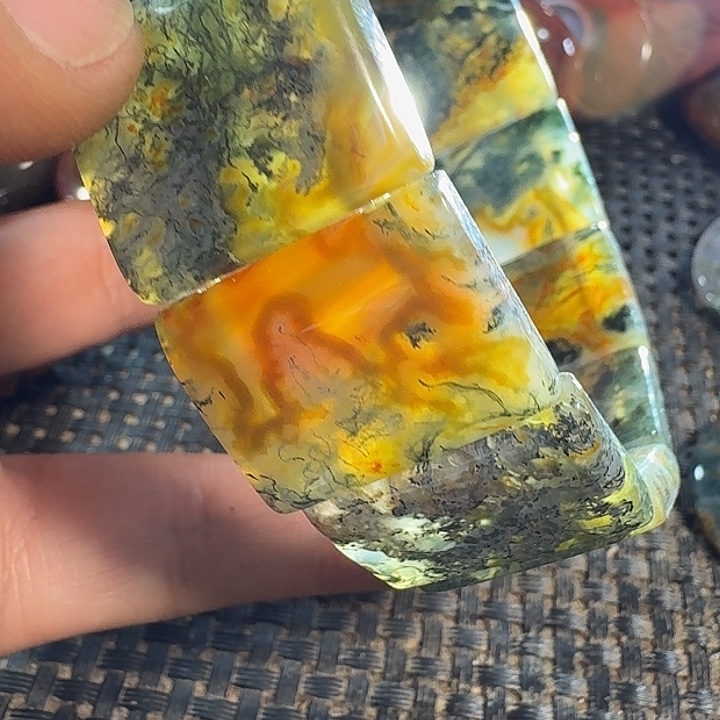 挣***猬玛瑙/玉髓未镶嵌颈饰