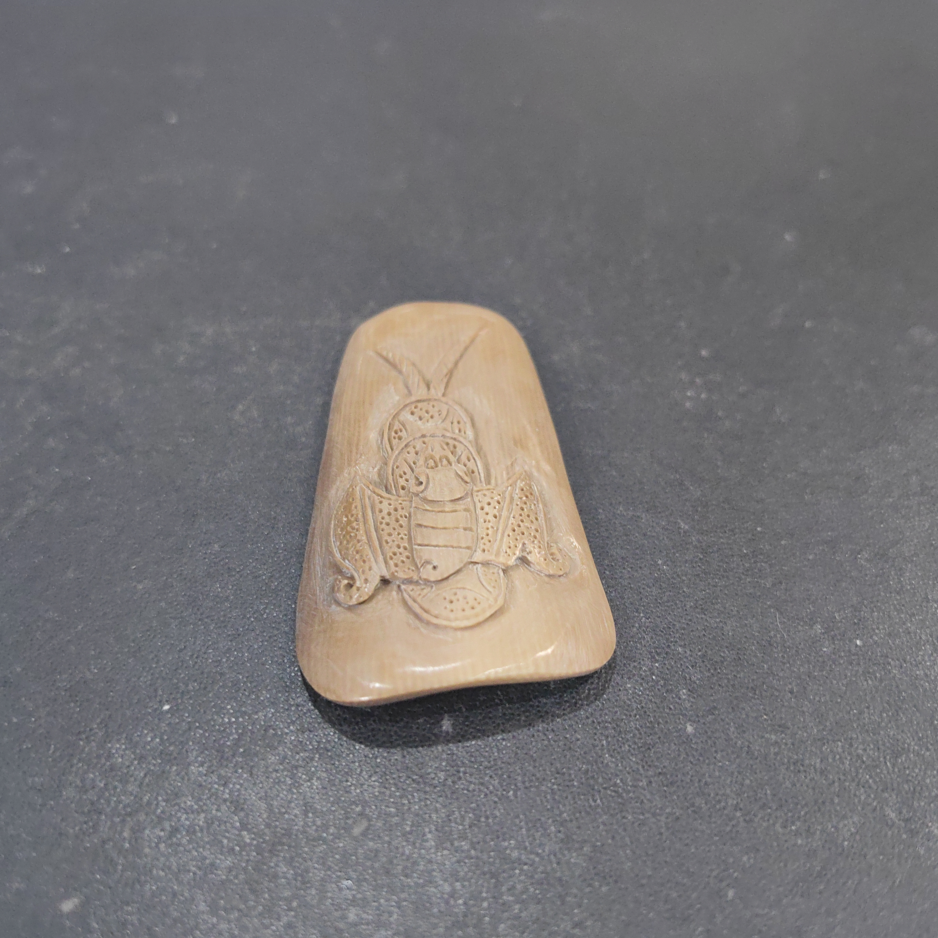 猛犸约5.2克雕刻件BC3542