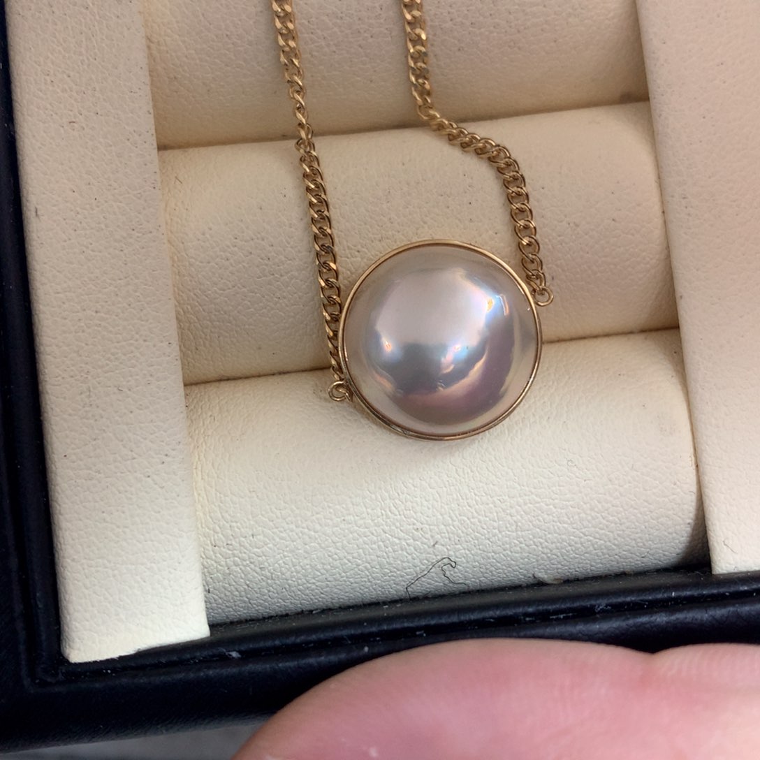 拼合珍珠（马贝珠）手链18K金镶嵌