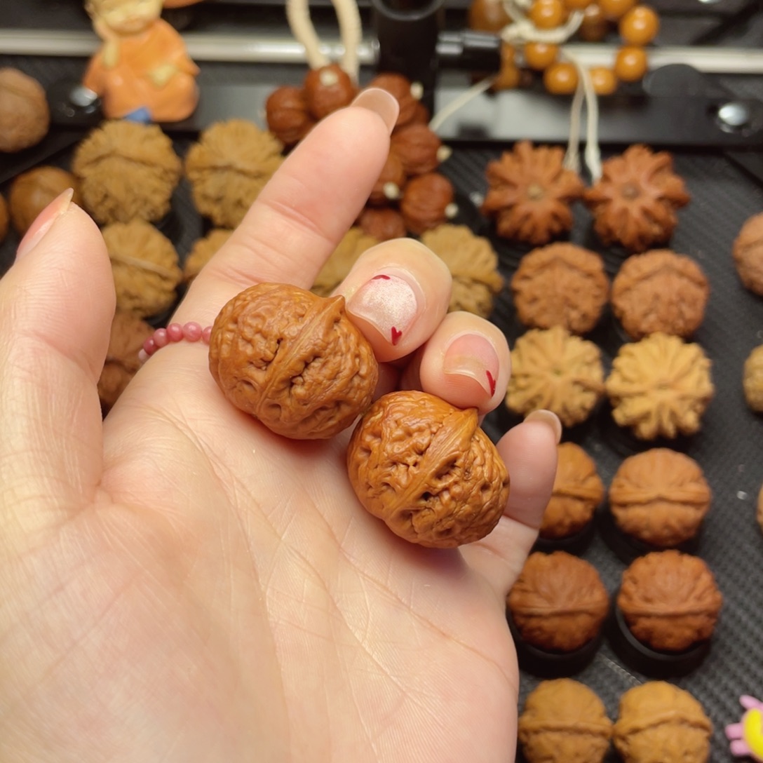 把件文玩核桃玉枕元宝