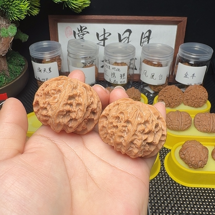 吊坠文玩核桃苹果园44