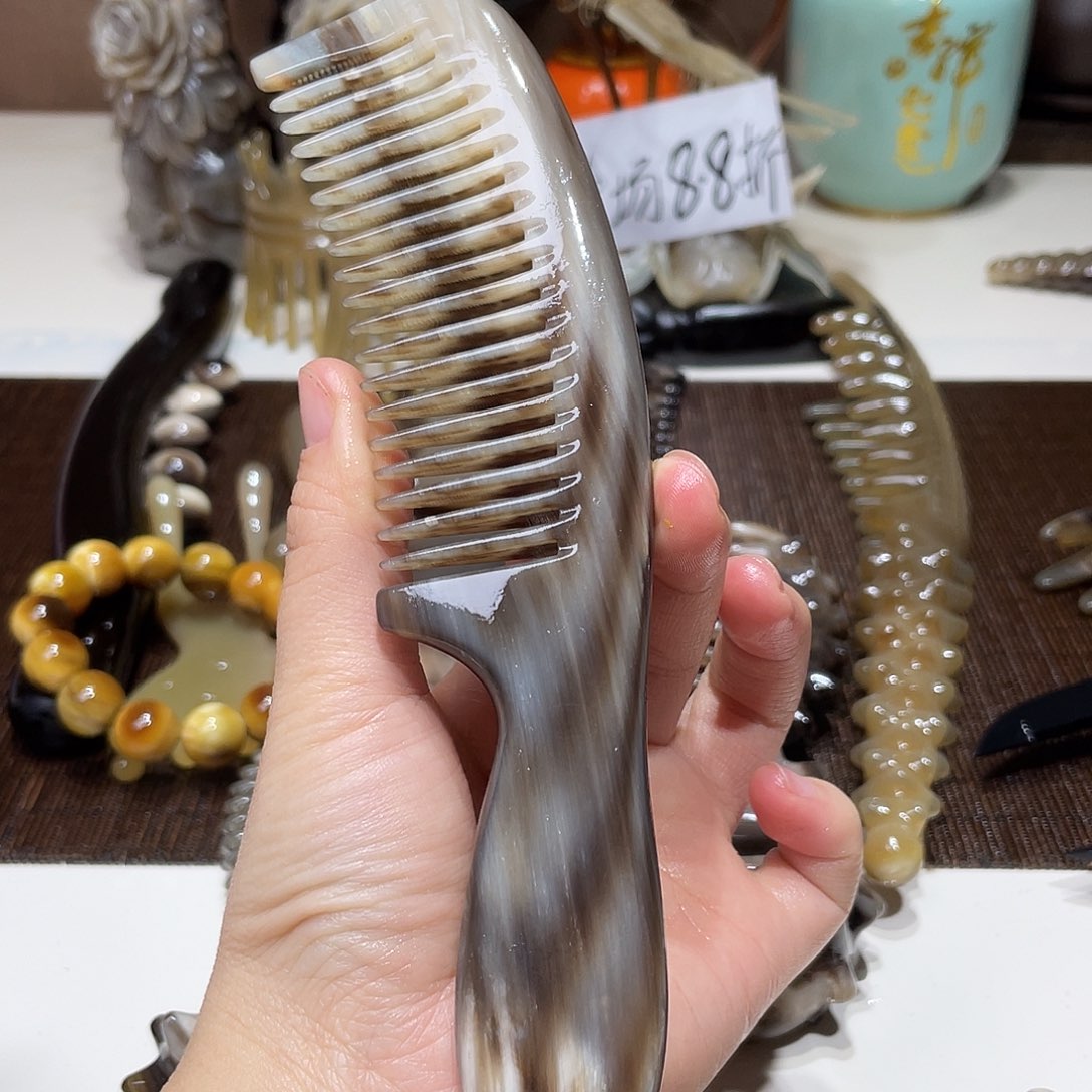 折后价 黑金刚手柄梳