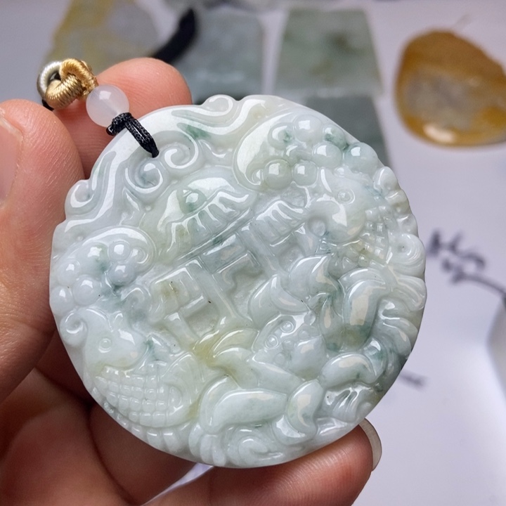 翡翠未镶嵌颈饰翡翠