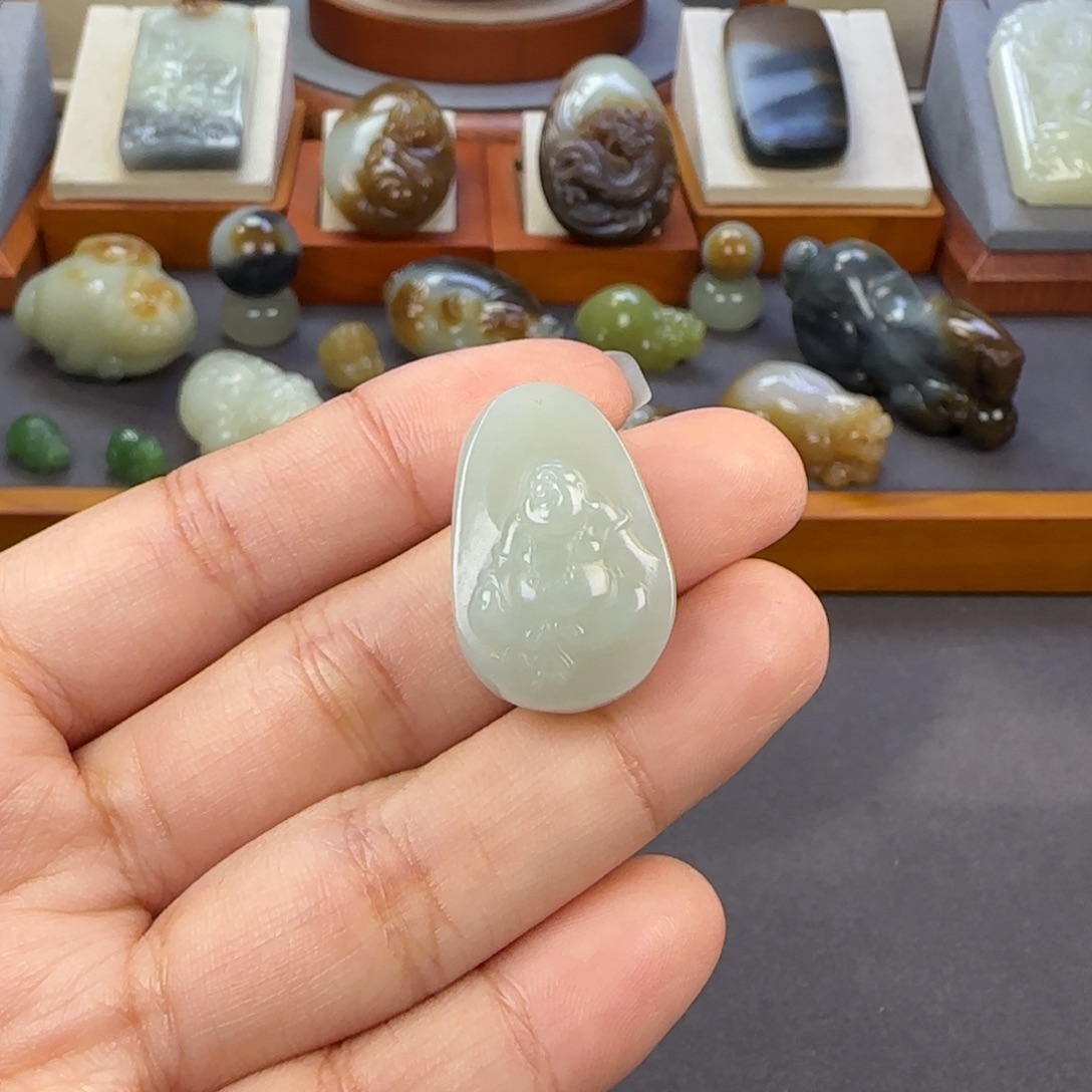 定制和田玉未镶嵌和田玉