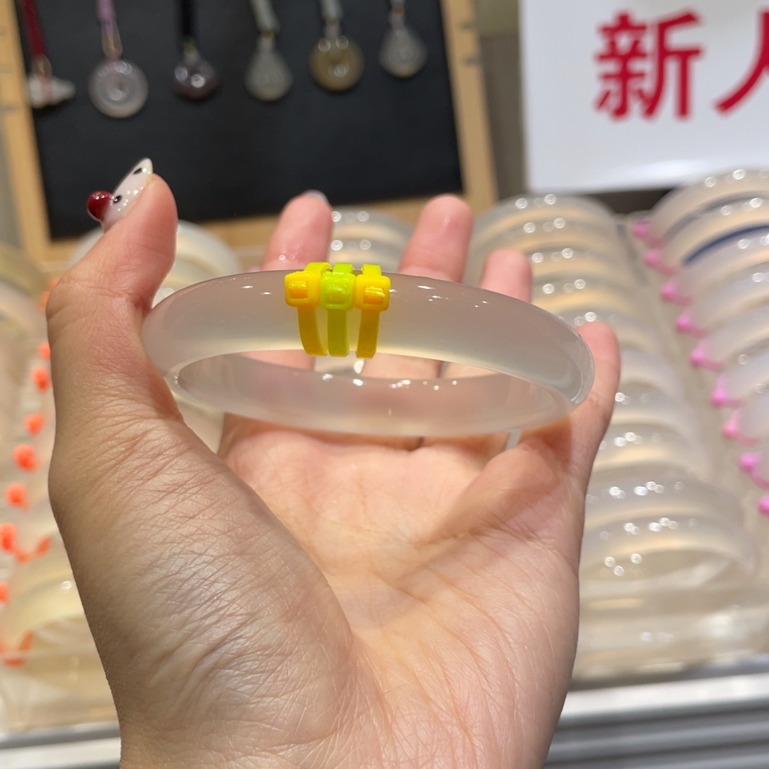 林***）玛瑙/玉髓未镶嵌手镯@定向香槟金@【60】