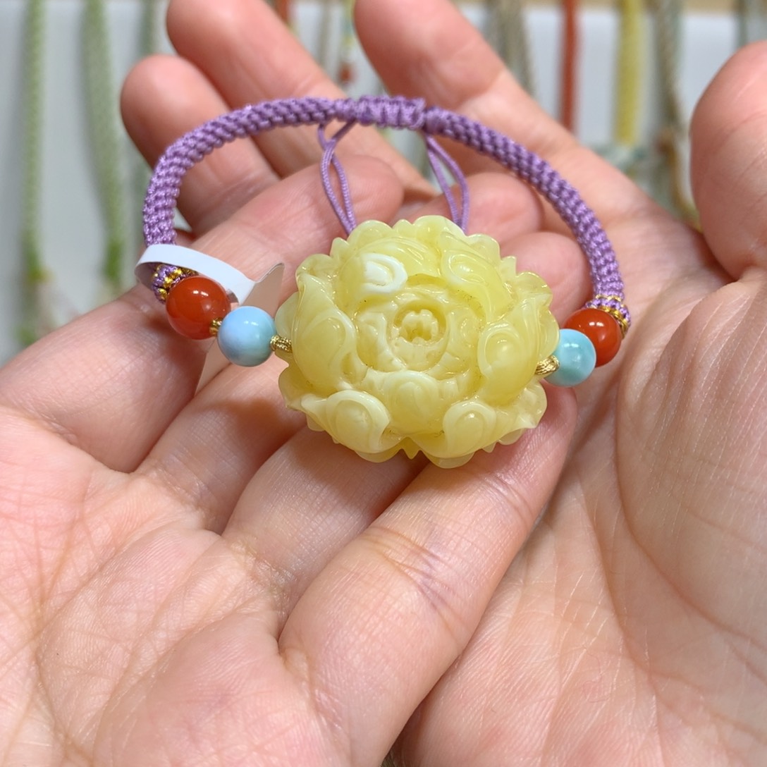 蜜蜡手链未镶嵌花